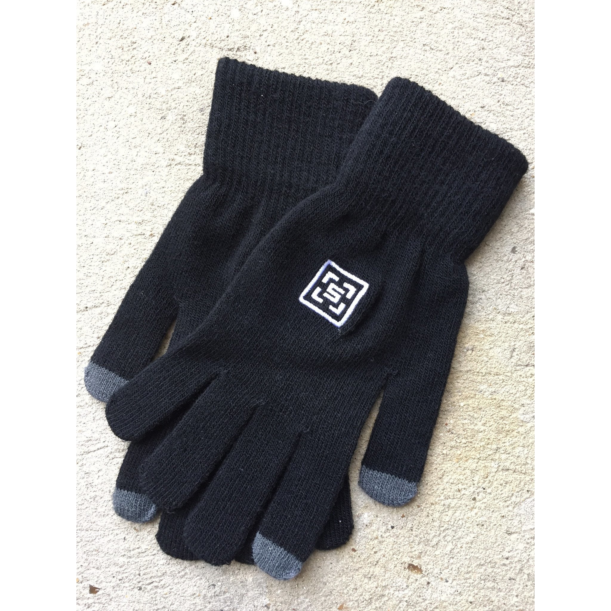 The Square Black Gloves